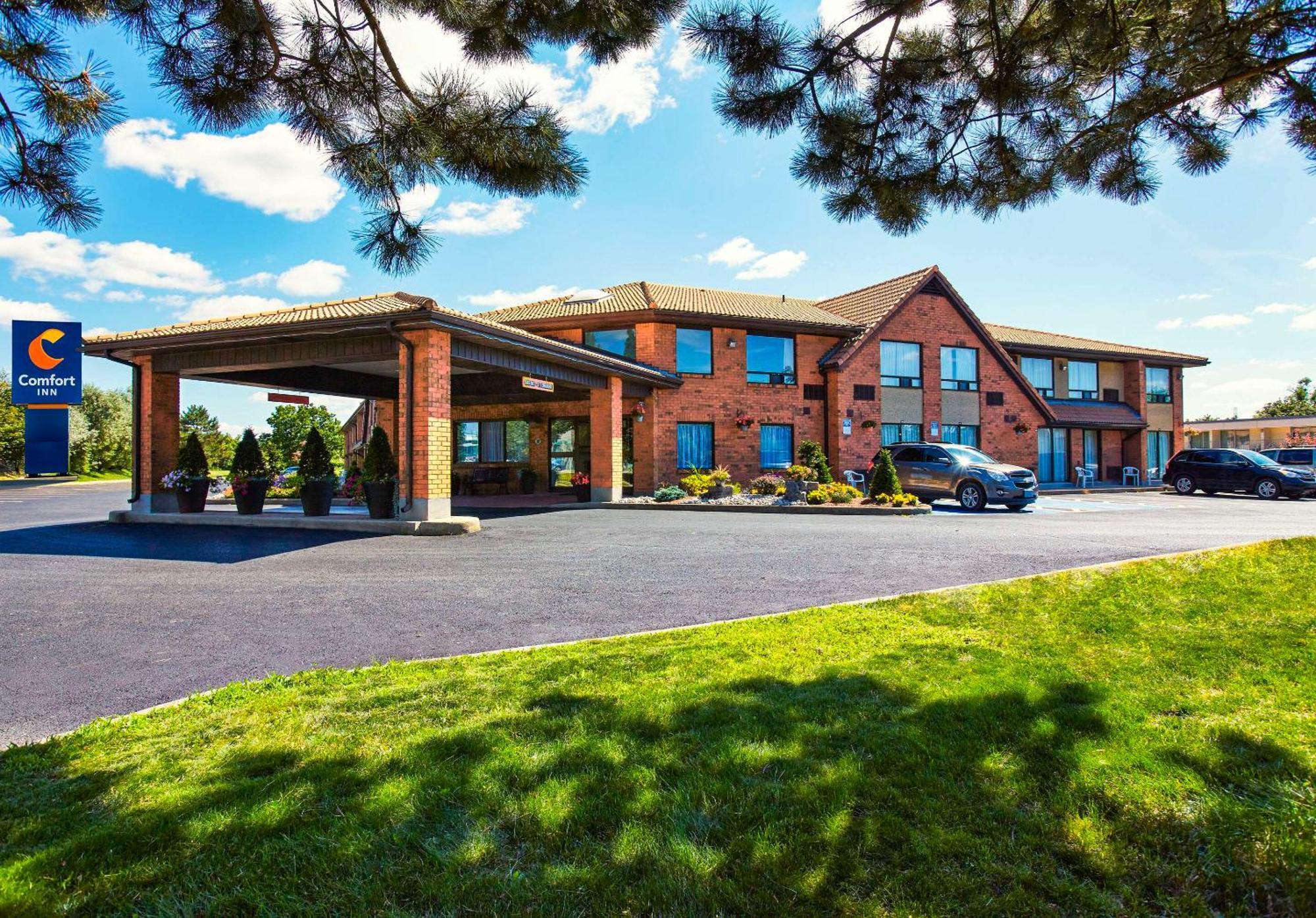 Comfort Inn Hwy 401 Kingston Buitenkant foto